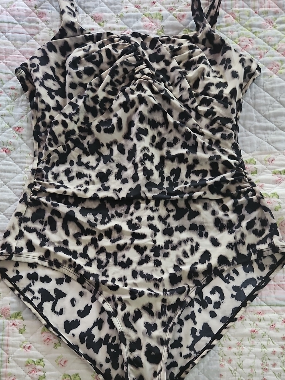 Lands' End Animal Print One-Piece Swimsuit 10ddd